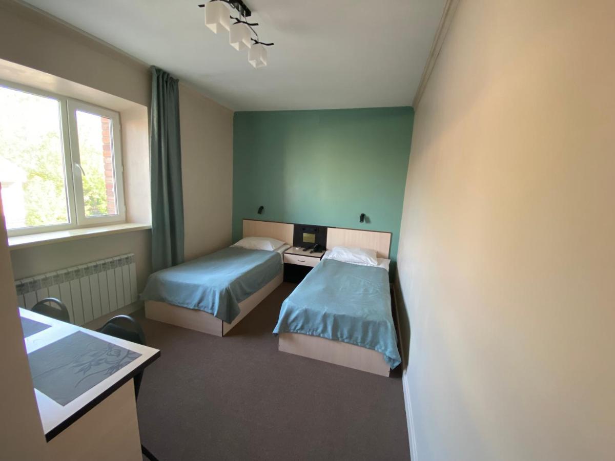Ulpan Mini Hotel Астана Екстериор снимка