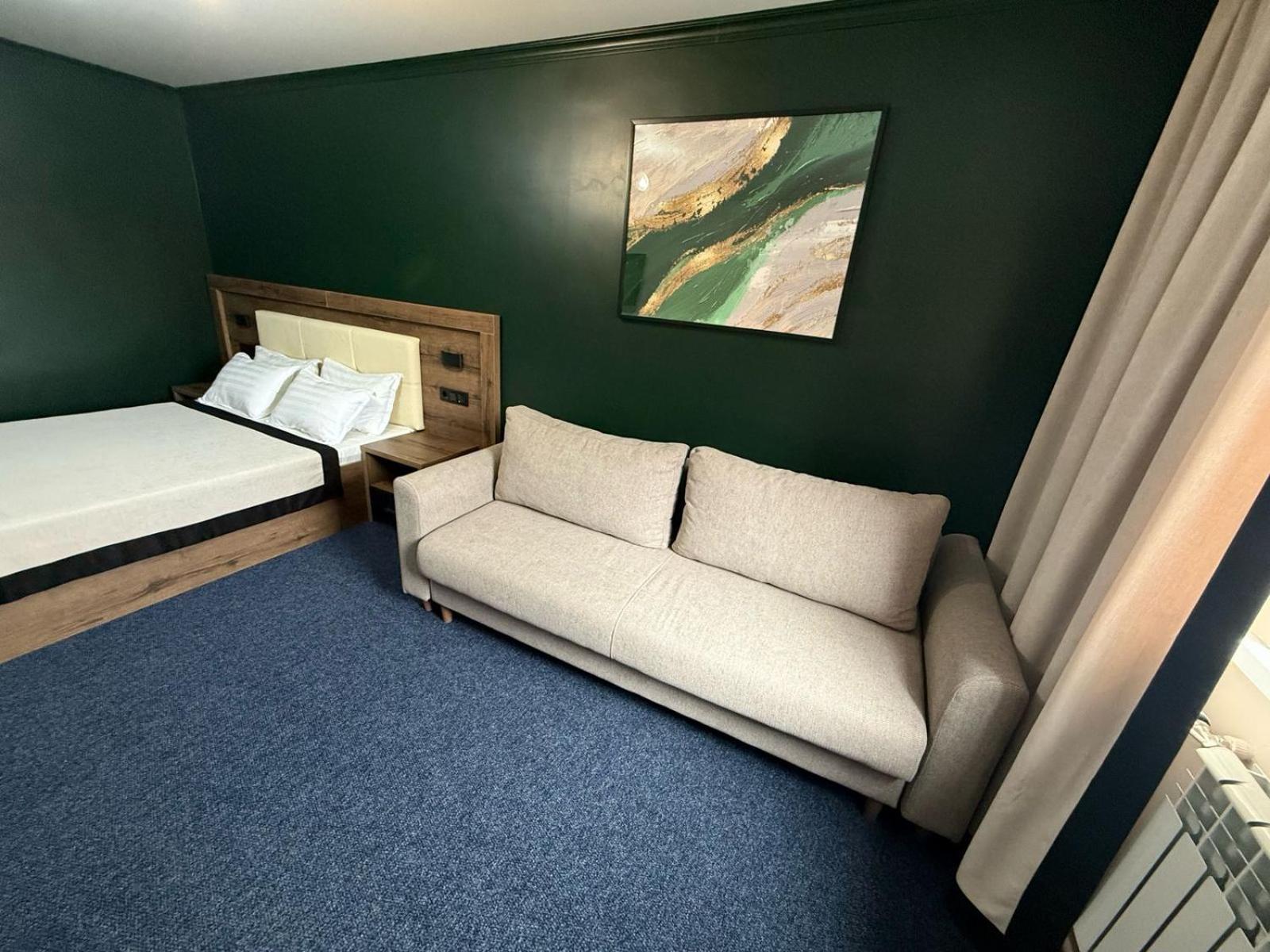 Ulpan Mini Hotel Астана Екстериор снимка
